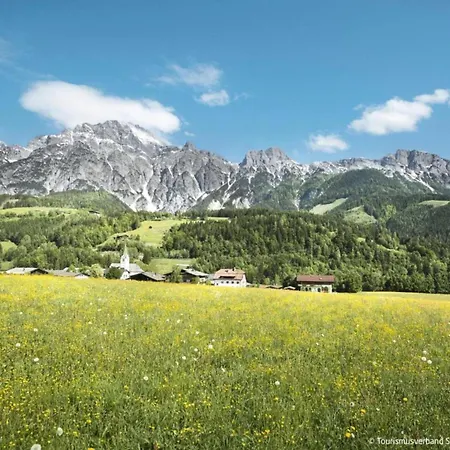 In Saalfelden Near Slopes, Cleaning Included Lanthal